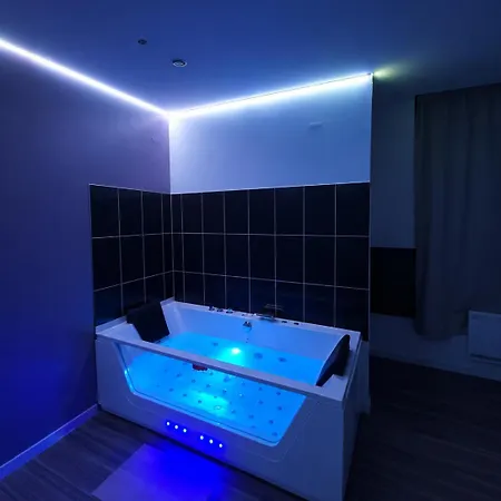 Beige #2#- Vue&jacuzzi Privé-self Check-in Apartment *